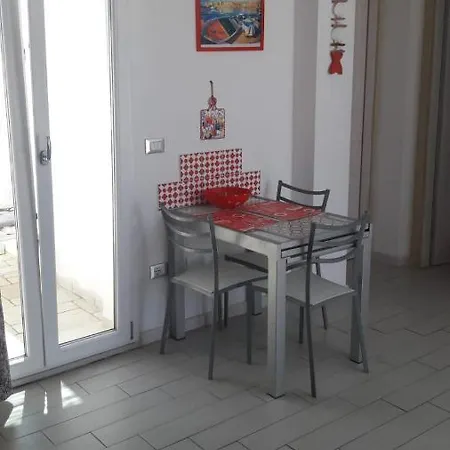 Leuca Mon * Santa Maria di Leuca