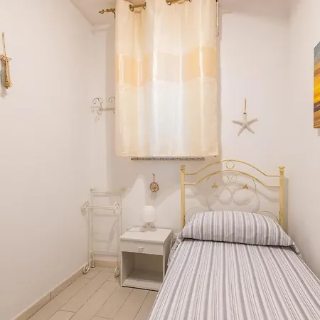 Leuca Mon * Santa Maria di Leuca