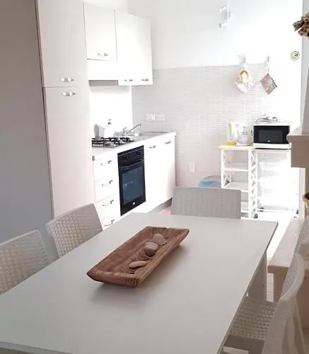 Leuca Mon Апартаменты Леука